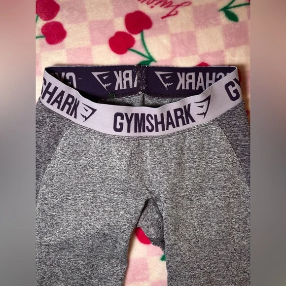 Gymshark Leggings - Picture 2 of 8